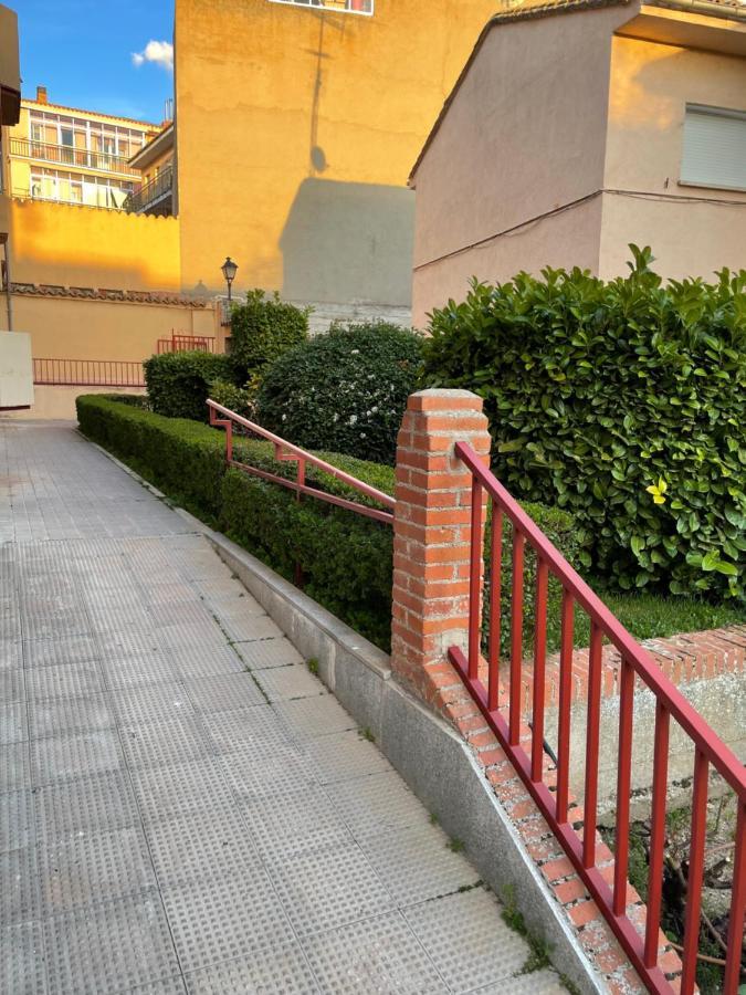 Apartamento Turístico Avila VUT-AV00702 Bagian luar foto