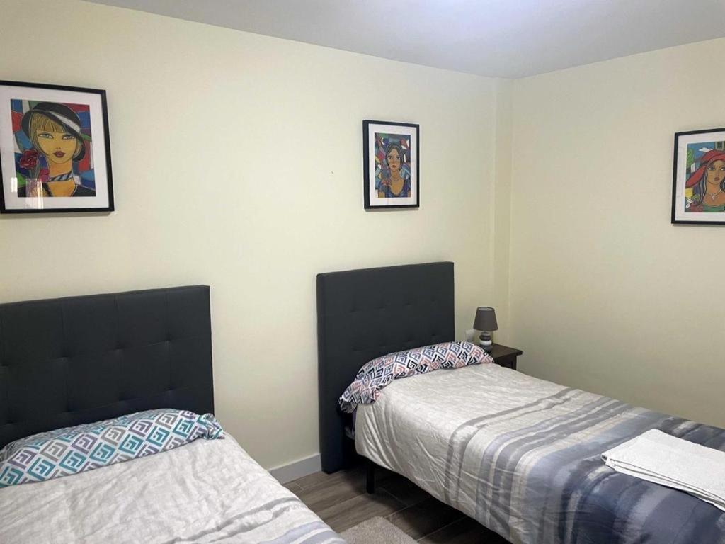 Apartamento Turístico Avila VUT-AV00702 Bagian luar foto