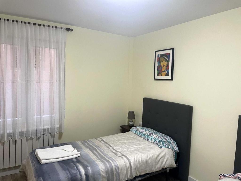 Apartamento Turístico Avila VUT-AV00702 Bagian luar foto